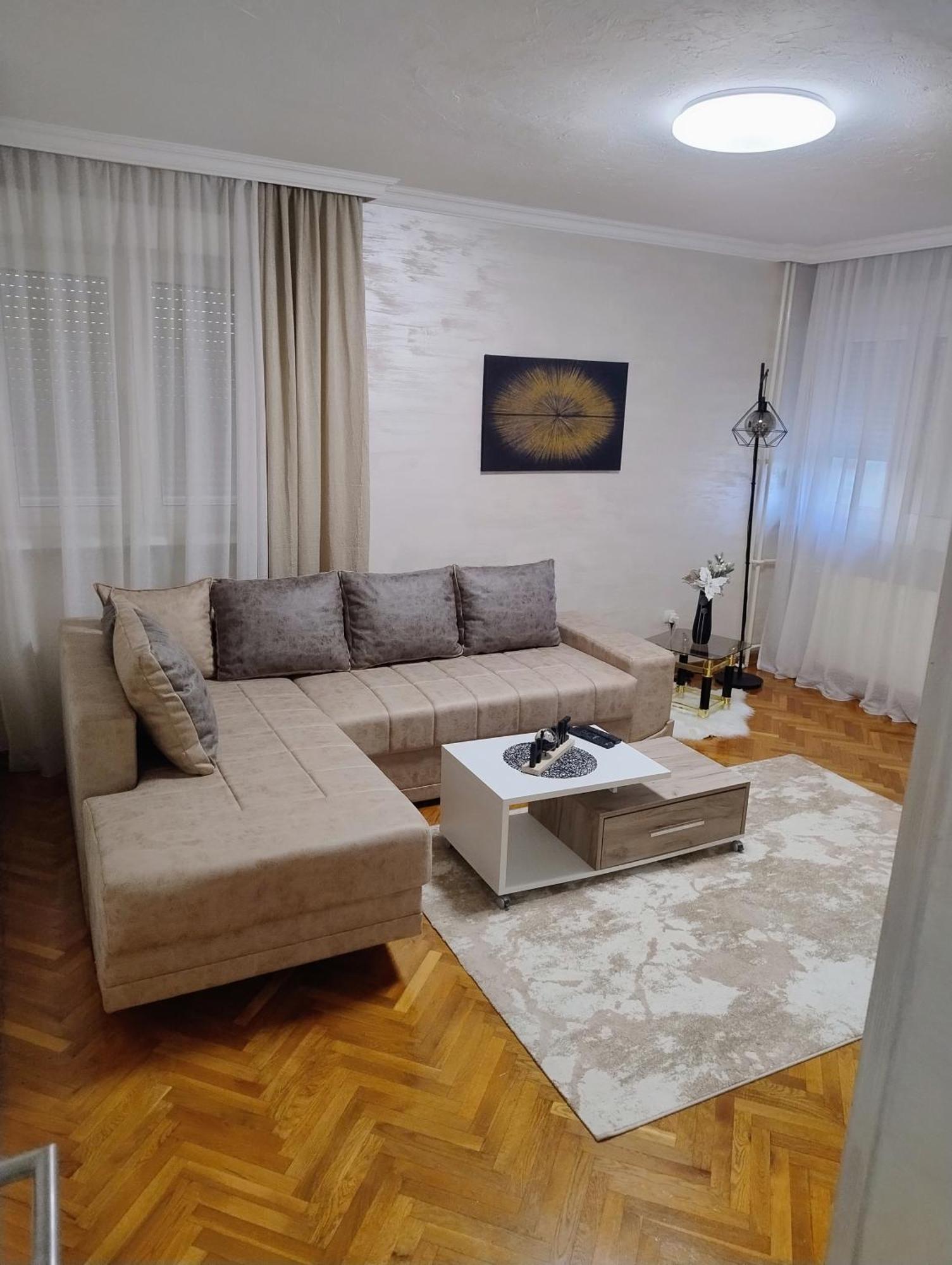 Appartement Vemiur à Čačak Extérieur photo